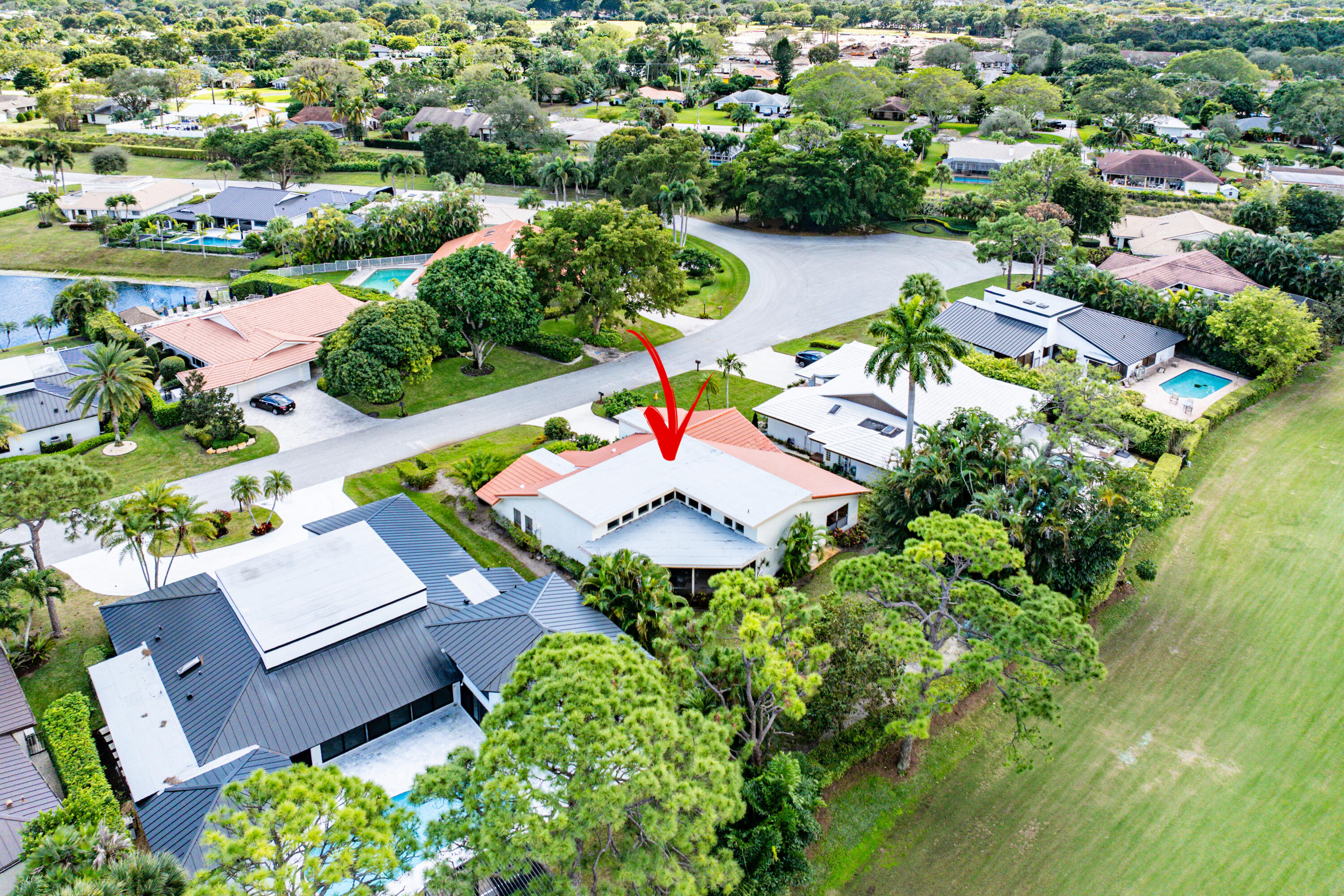 5104 Pineview Circle