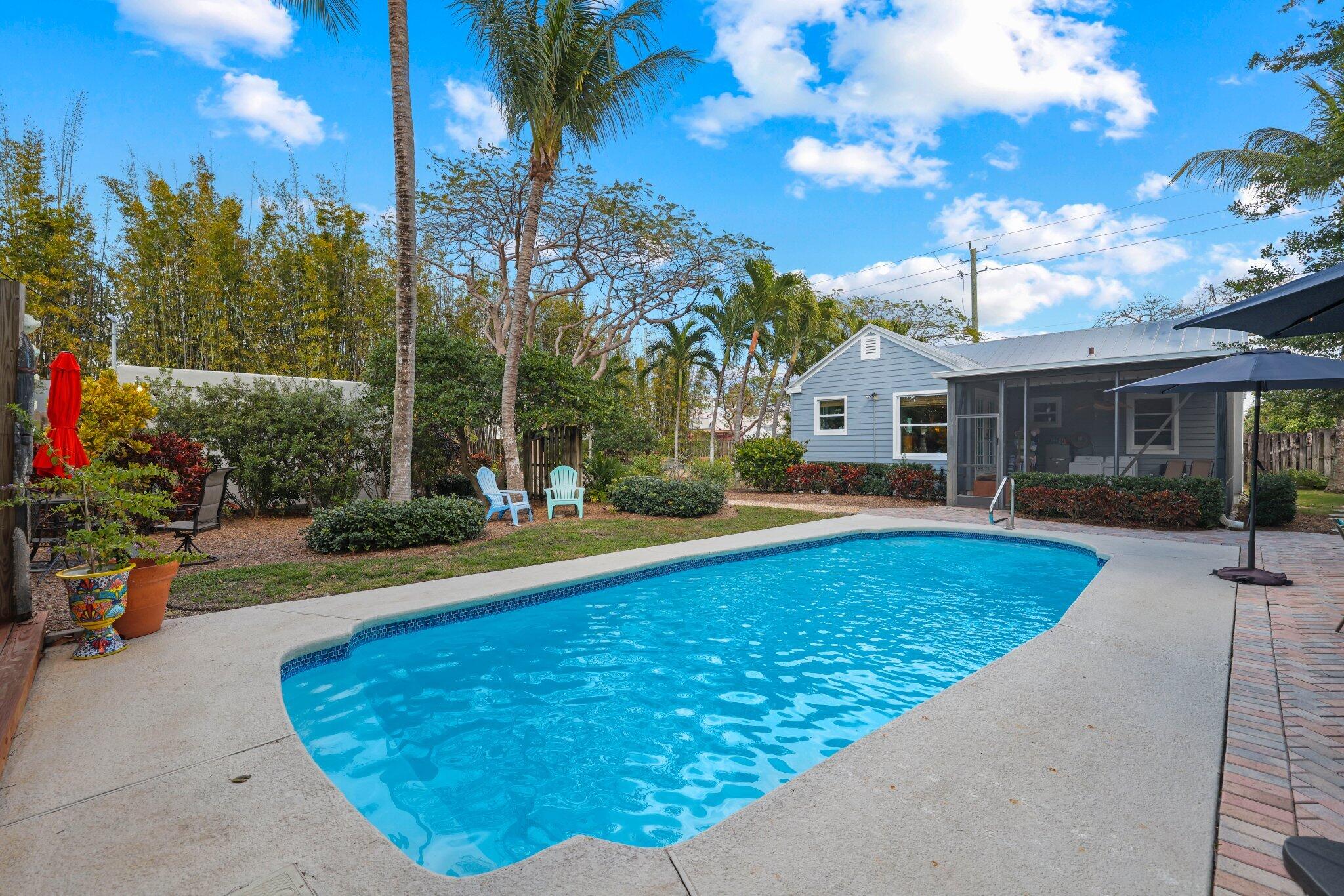 304 SE 4th Avenue