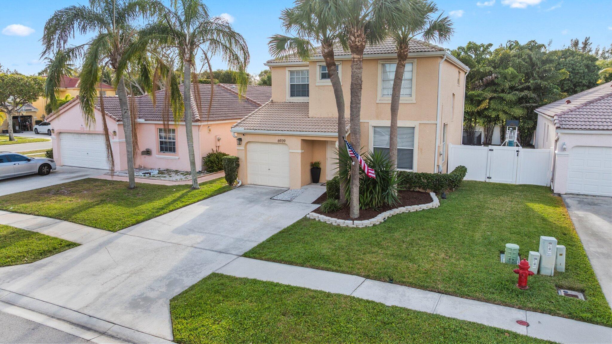 6939 Dawntree Court