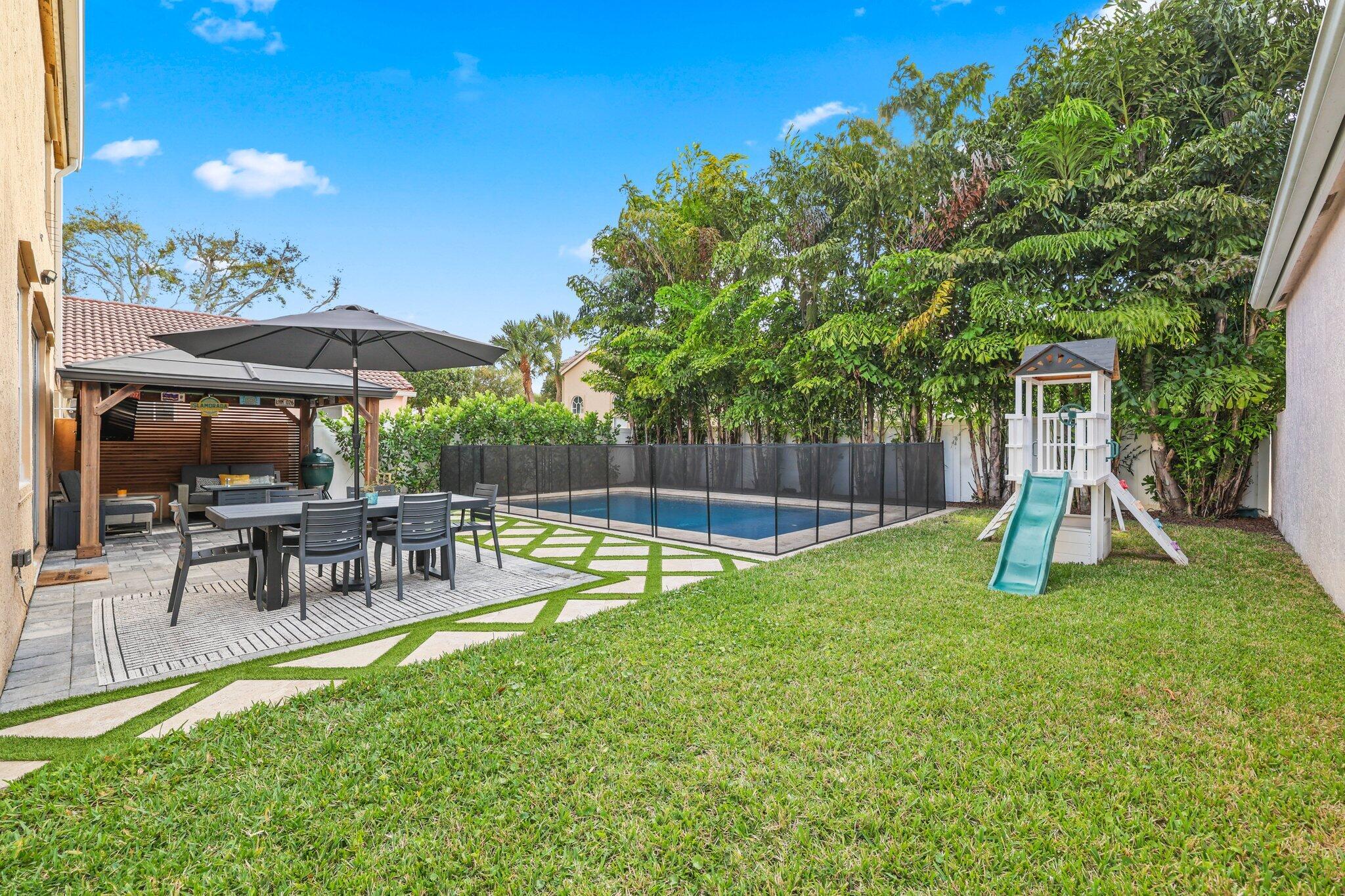 6939 Dawntree Court