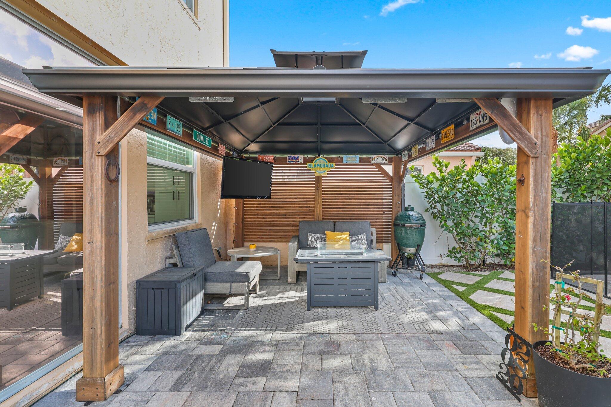 6939 Dawntree Court