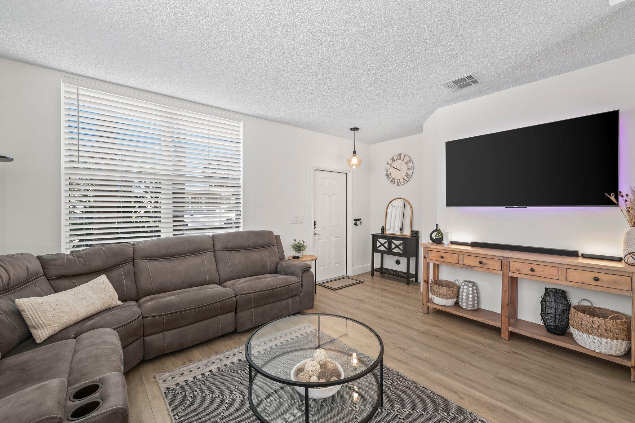 6939 Dawntree Court