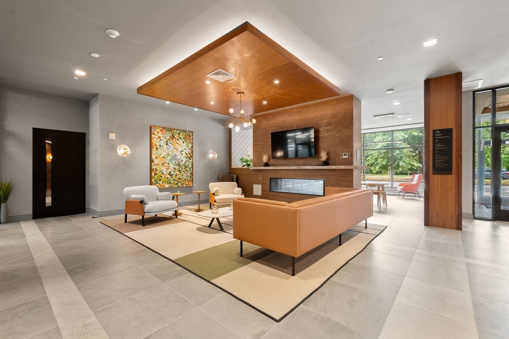 70 Leo Birmingham Parkway # 611 Unit: PH-611