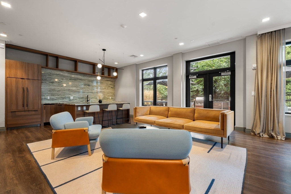 70 Leo Birmingham Parkway # 611 Unit: PH-611