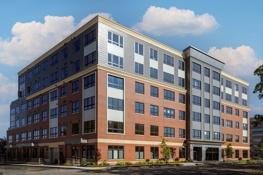 70 Leo Birmingham Parkway # 611 Unit: PH-611