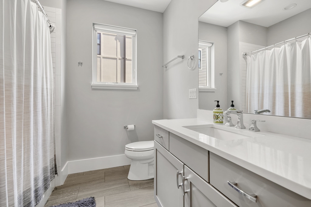 227 Cedar St # 3