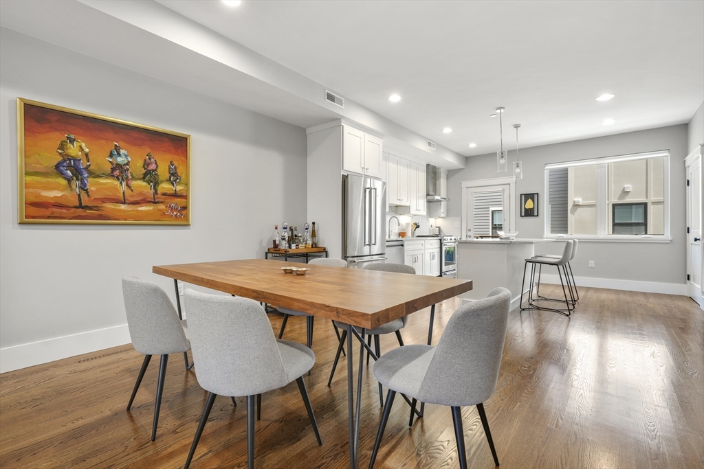 227 Cedar St # 3