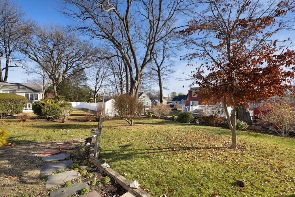 24 Hillcrest Rd