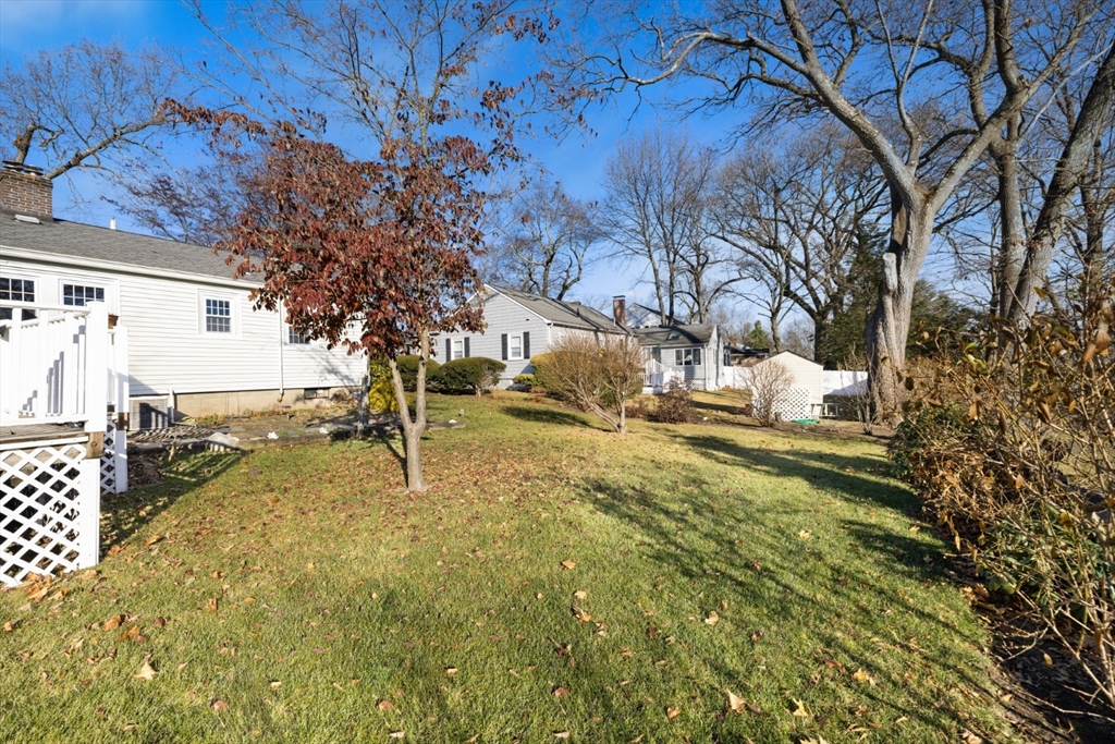 24 Hillcrest Rd