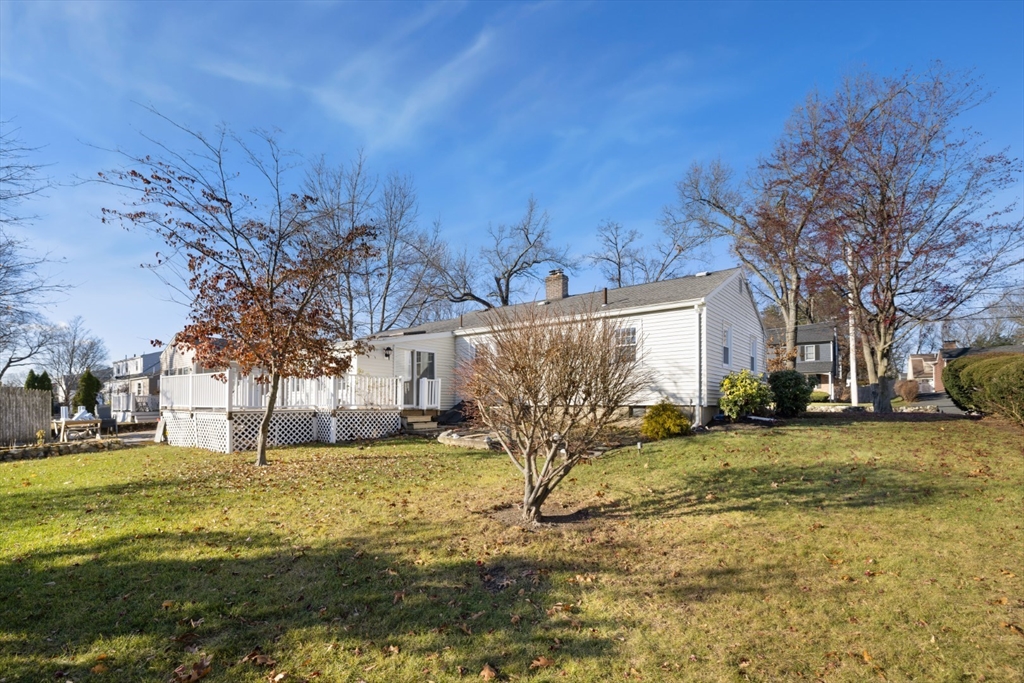 24 Hillcrest Rd