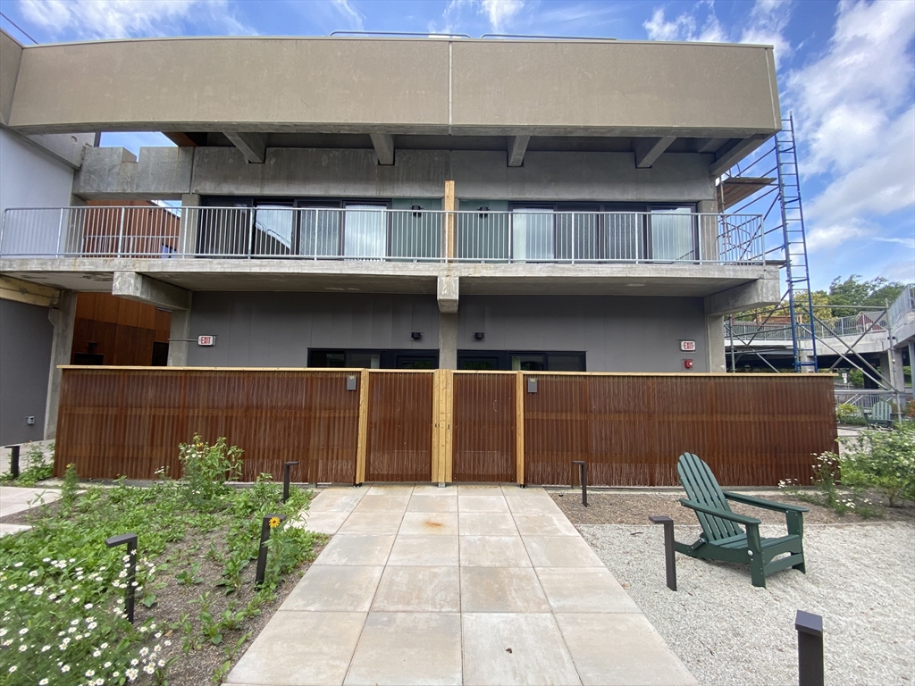 1060 Broadway # 122
