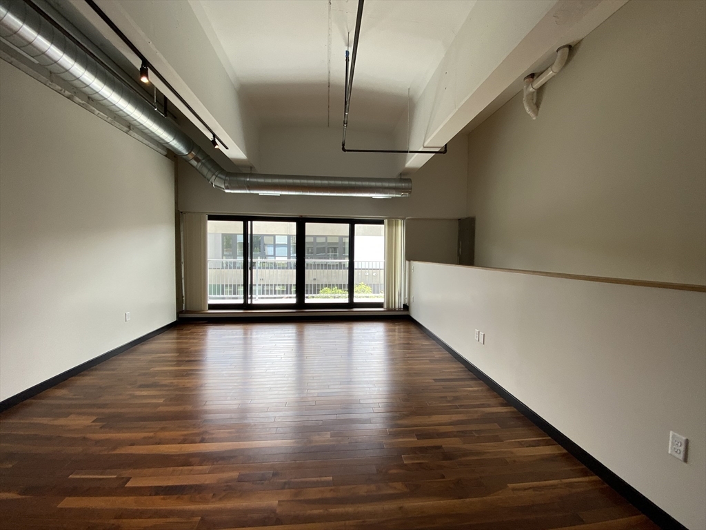 1060 Broadway # 122