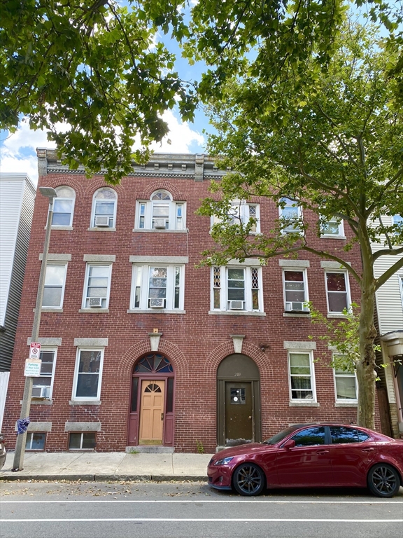 211 Chelsea # 2