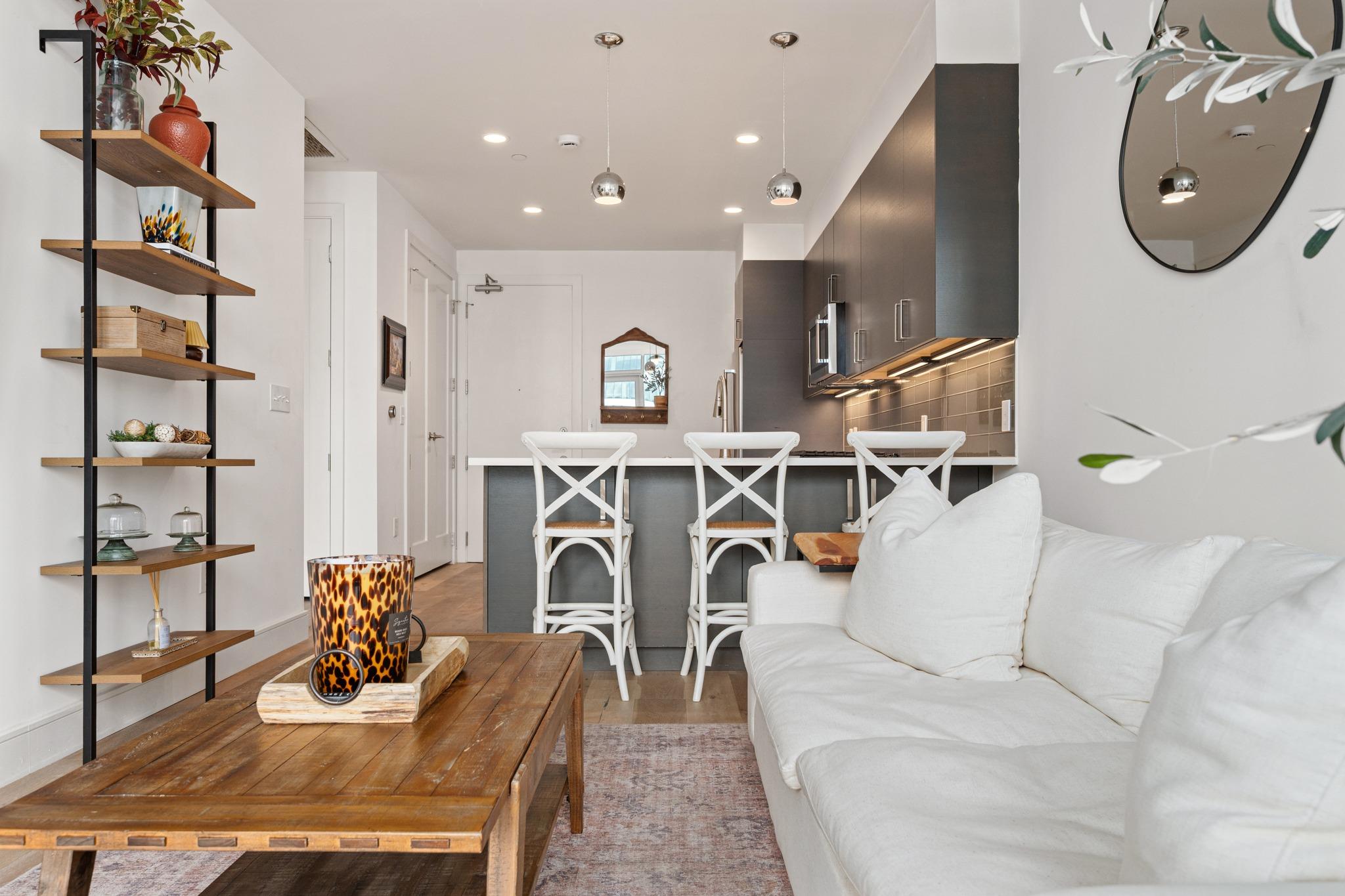 222 West Ave # 2507