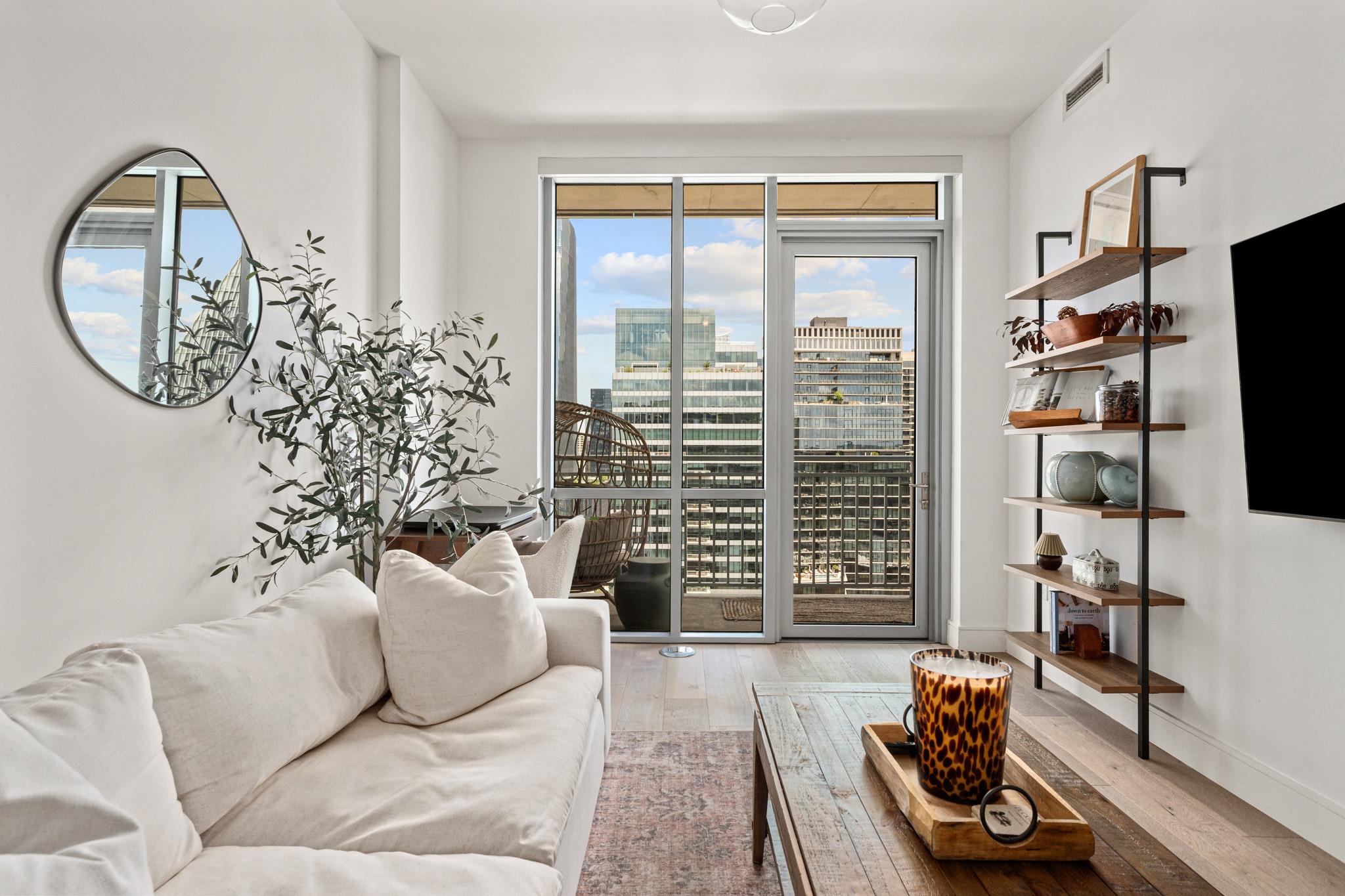 222 West Ave # 2507