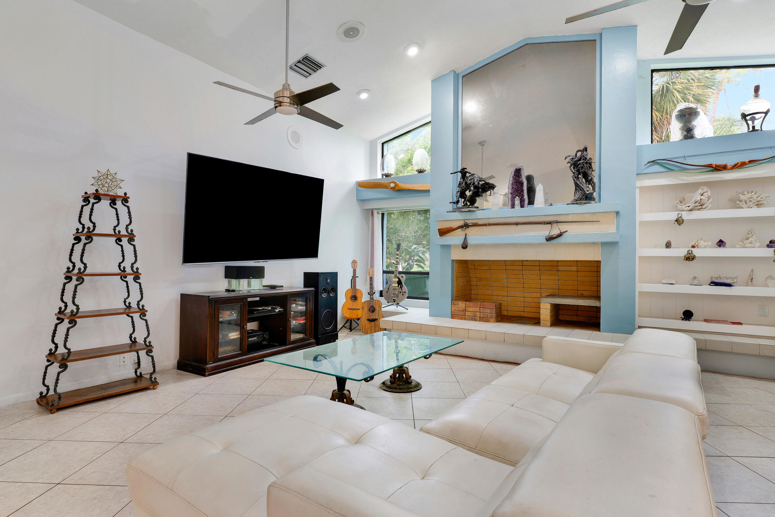 13362 La Mirada Circle