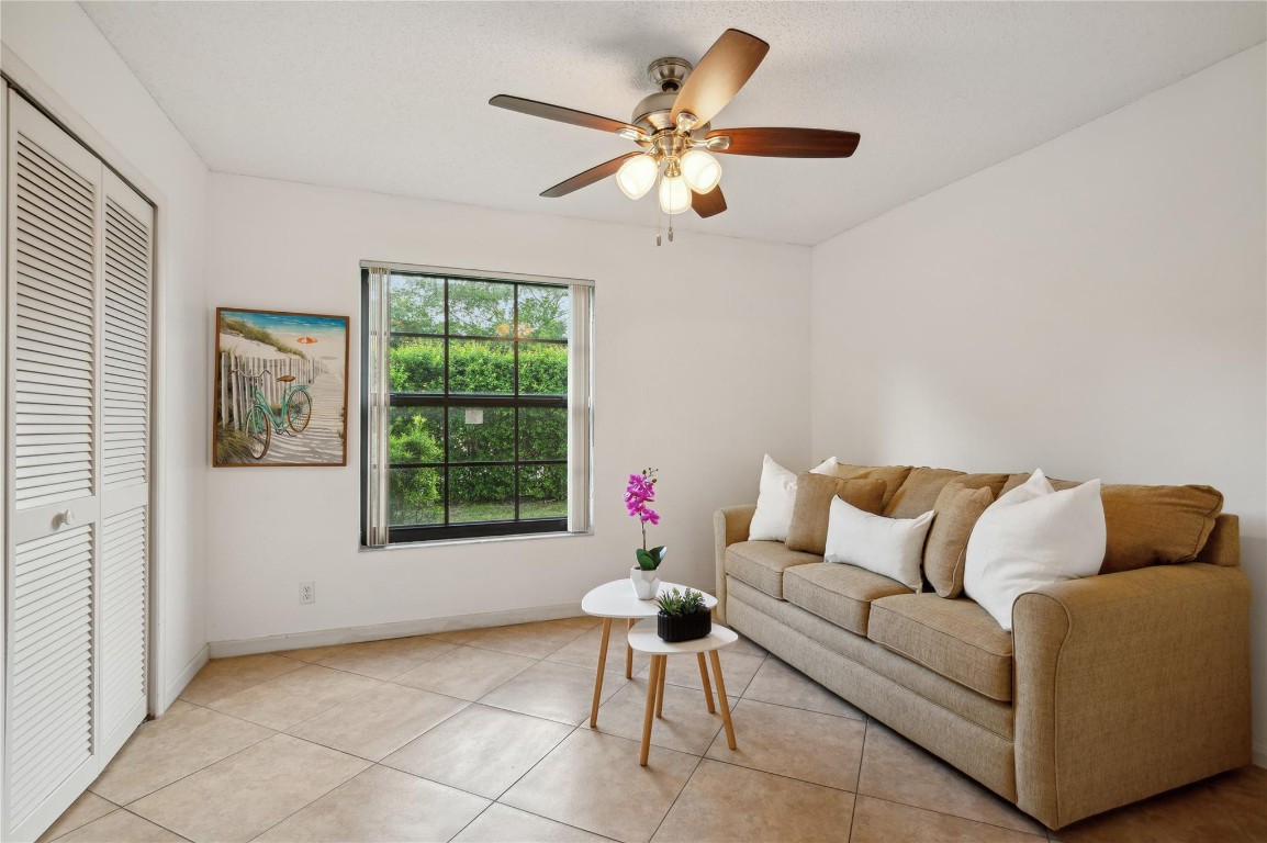 10081 Canoe Brook Cir