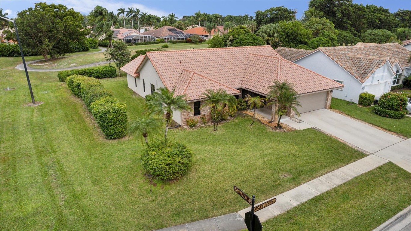 10081 Canoe Brook Cir