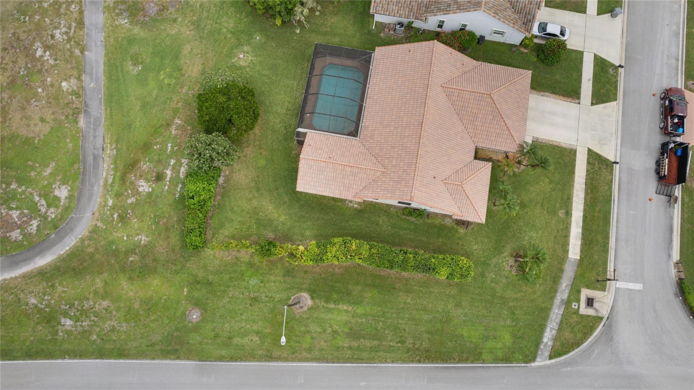 10081 Canoe Brook Cir