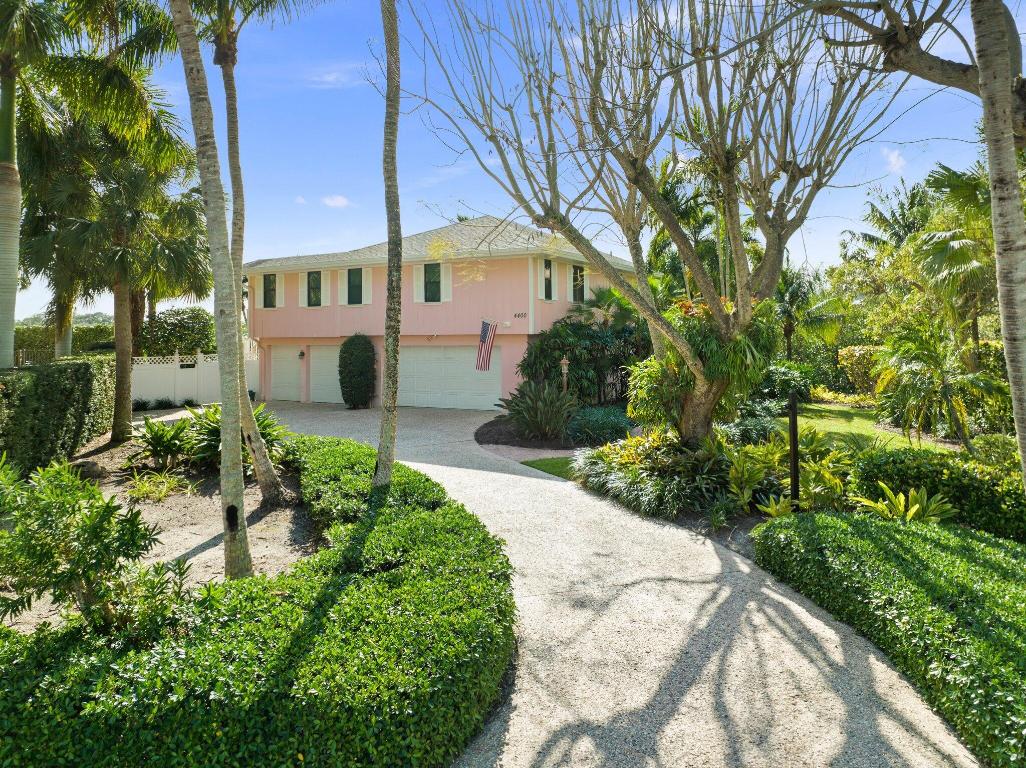 4400 SE Whiticar Way