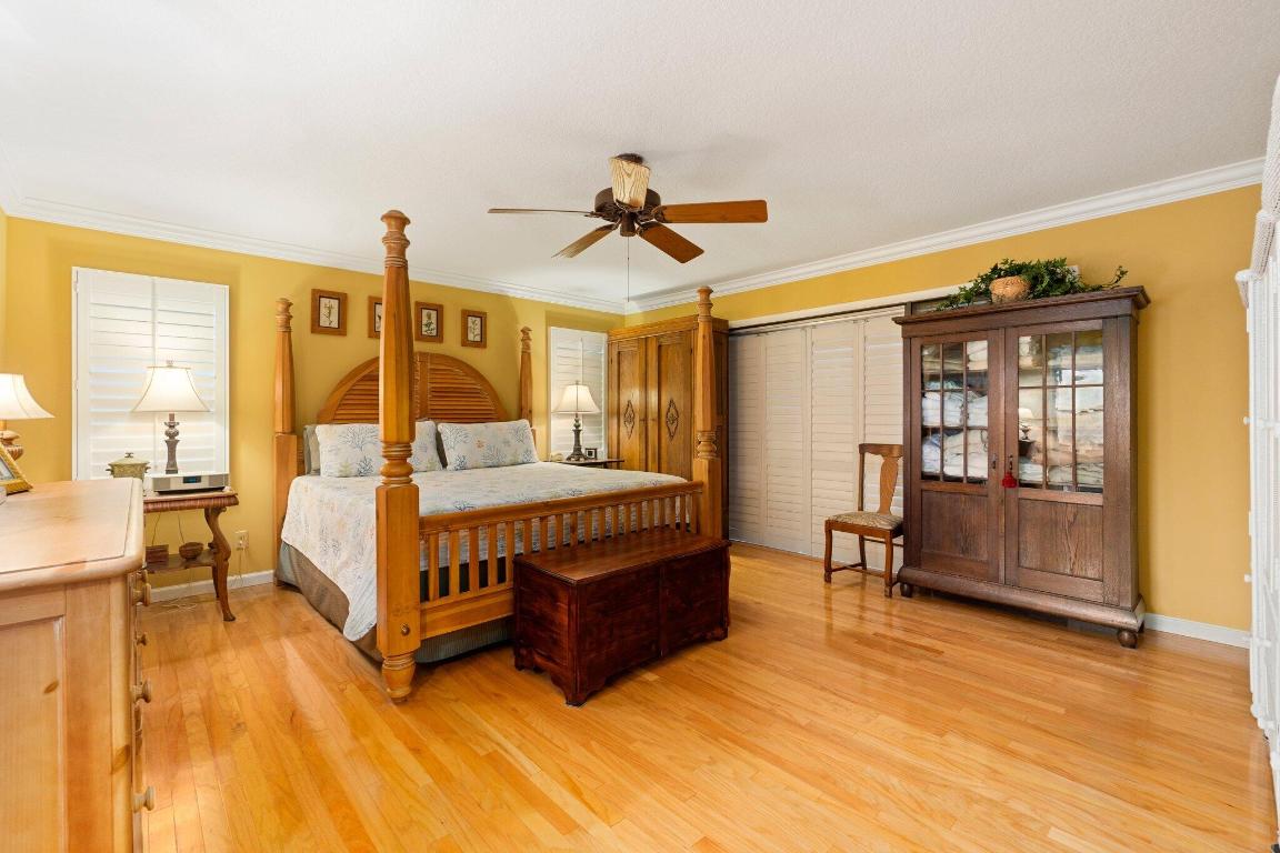 4400 SE Whiticar Way