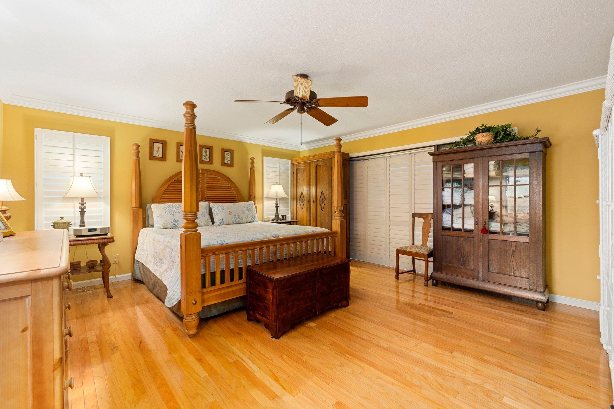 4400 SE Whiticar Way