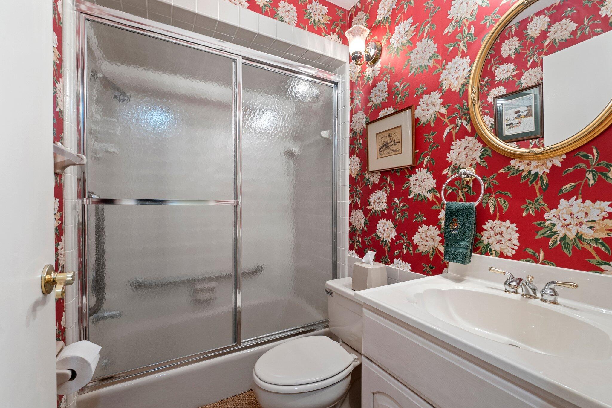 4400 SE Whiticar Way