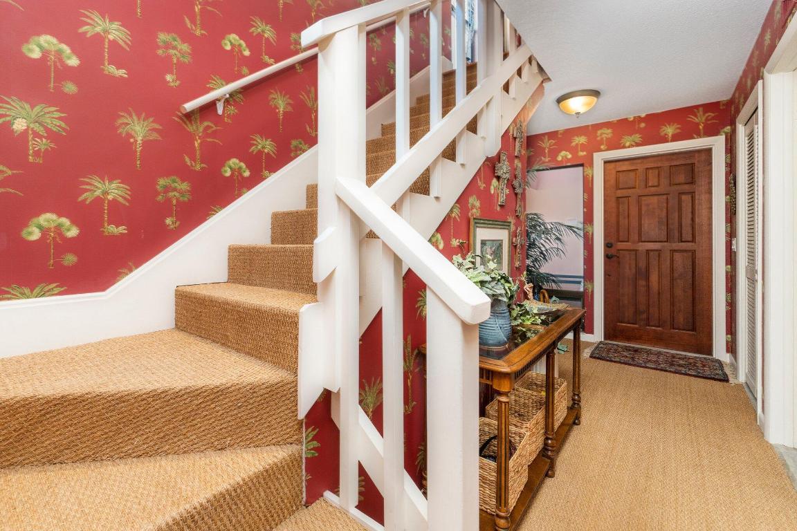 4400 SE Whiticar Way