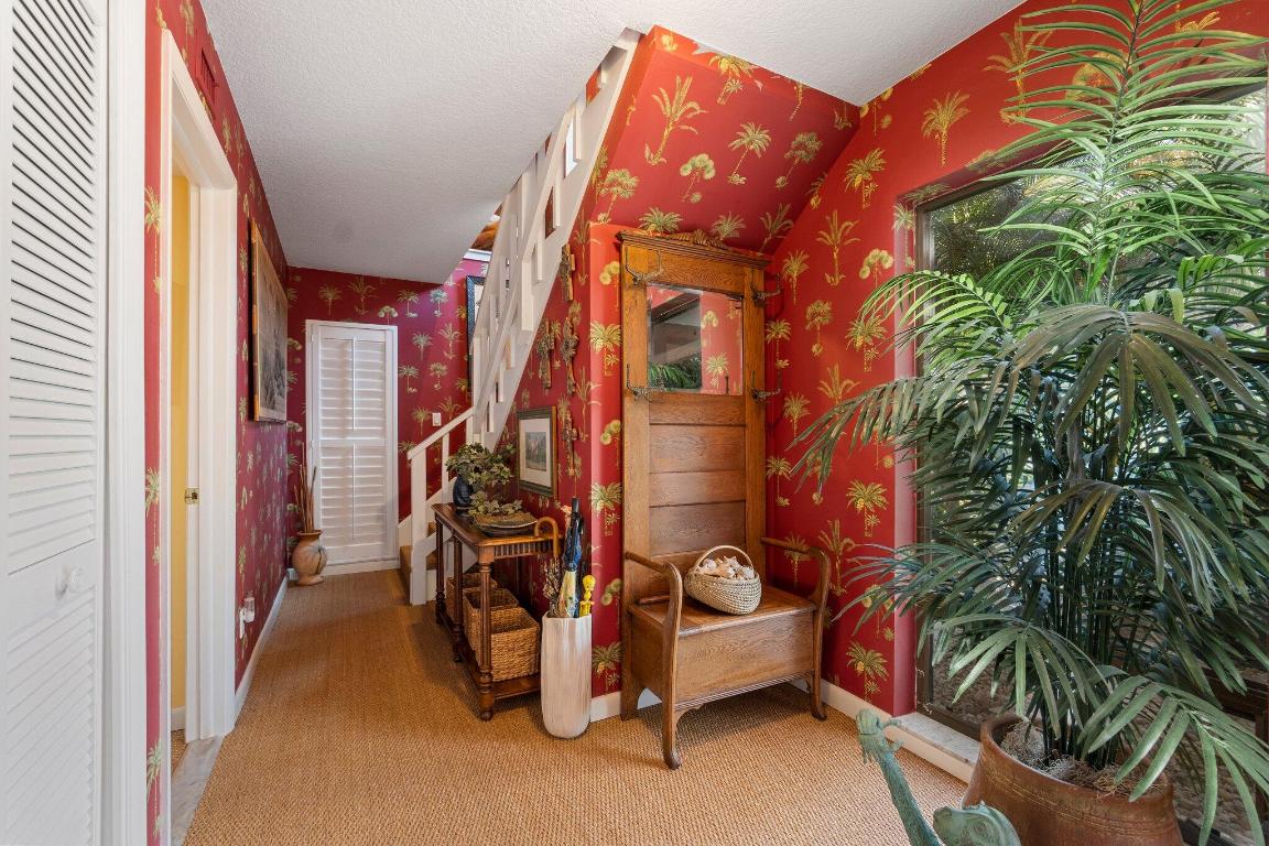 4400 SE Whiticar Way