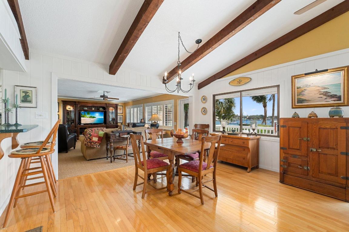 4400 SE Whiticar Way