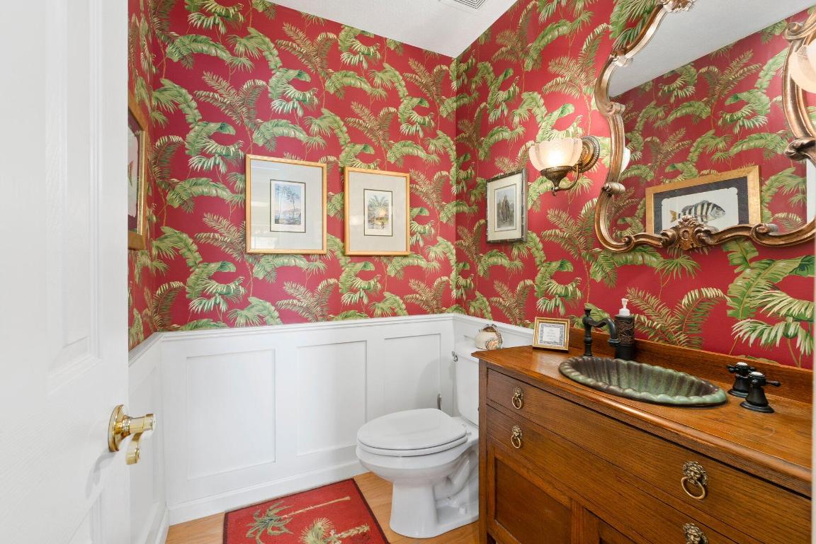 4400 SE Whiticar Way