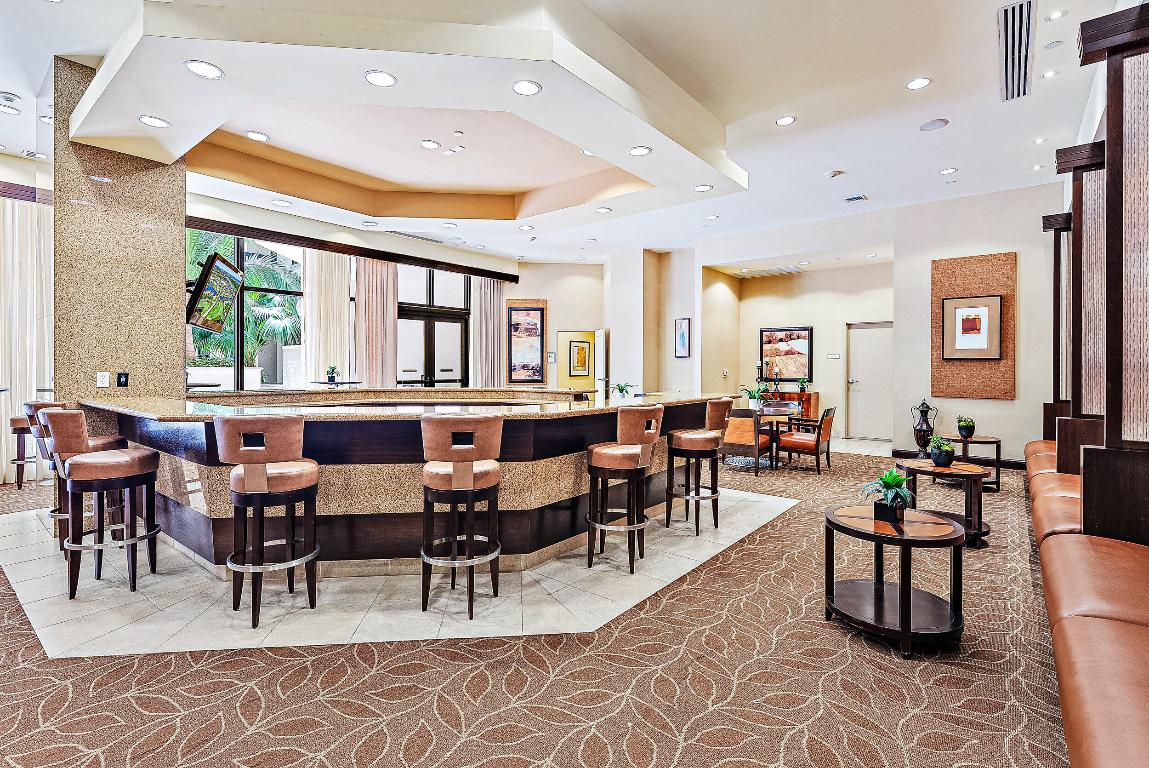 701 S Olive Avenue 802