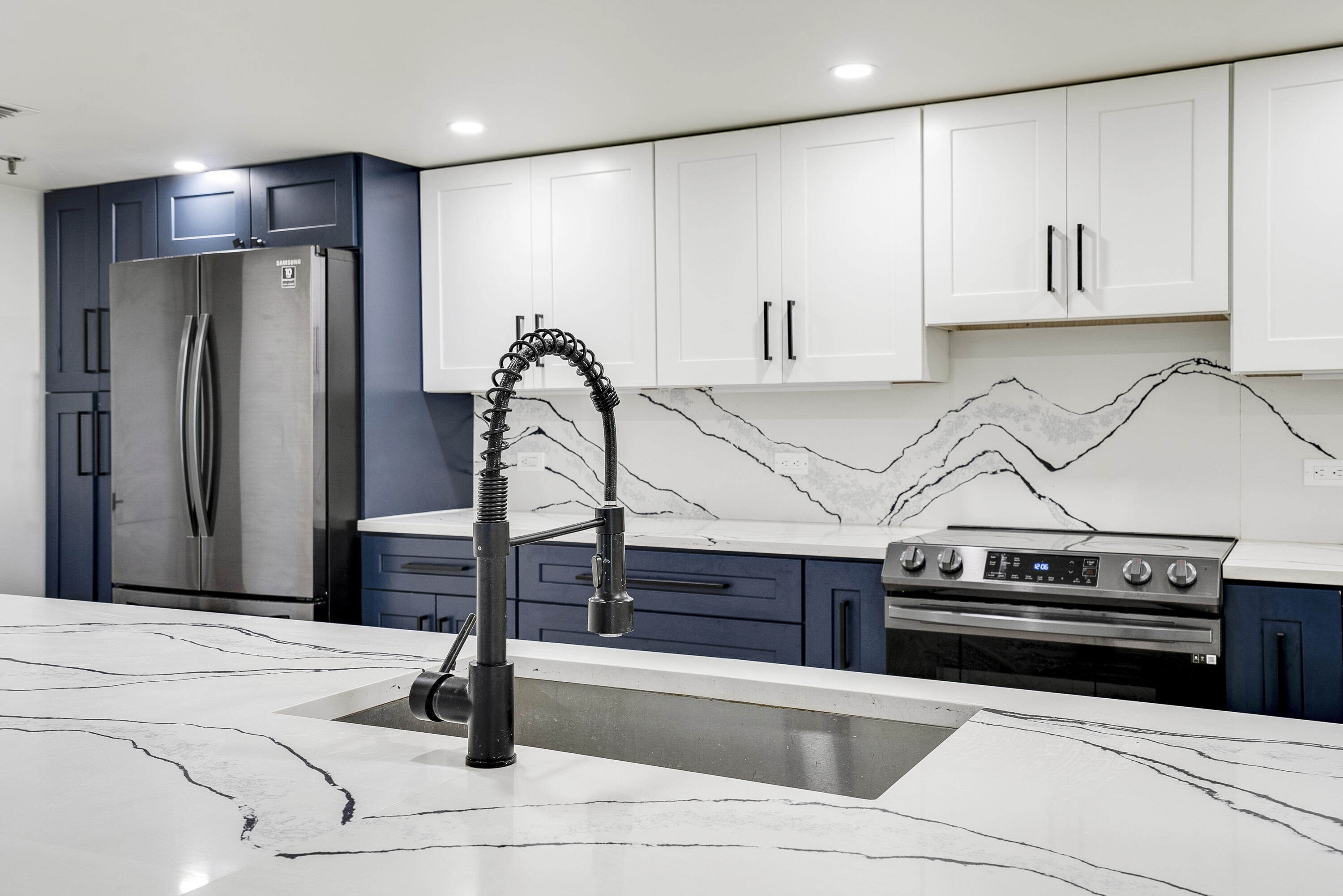 2025 Lavers Circle D208