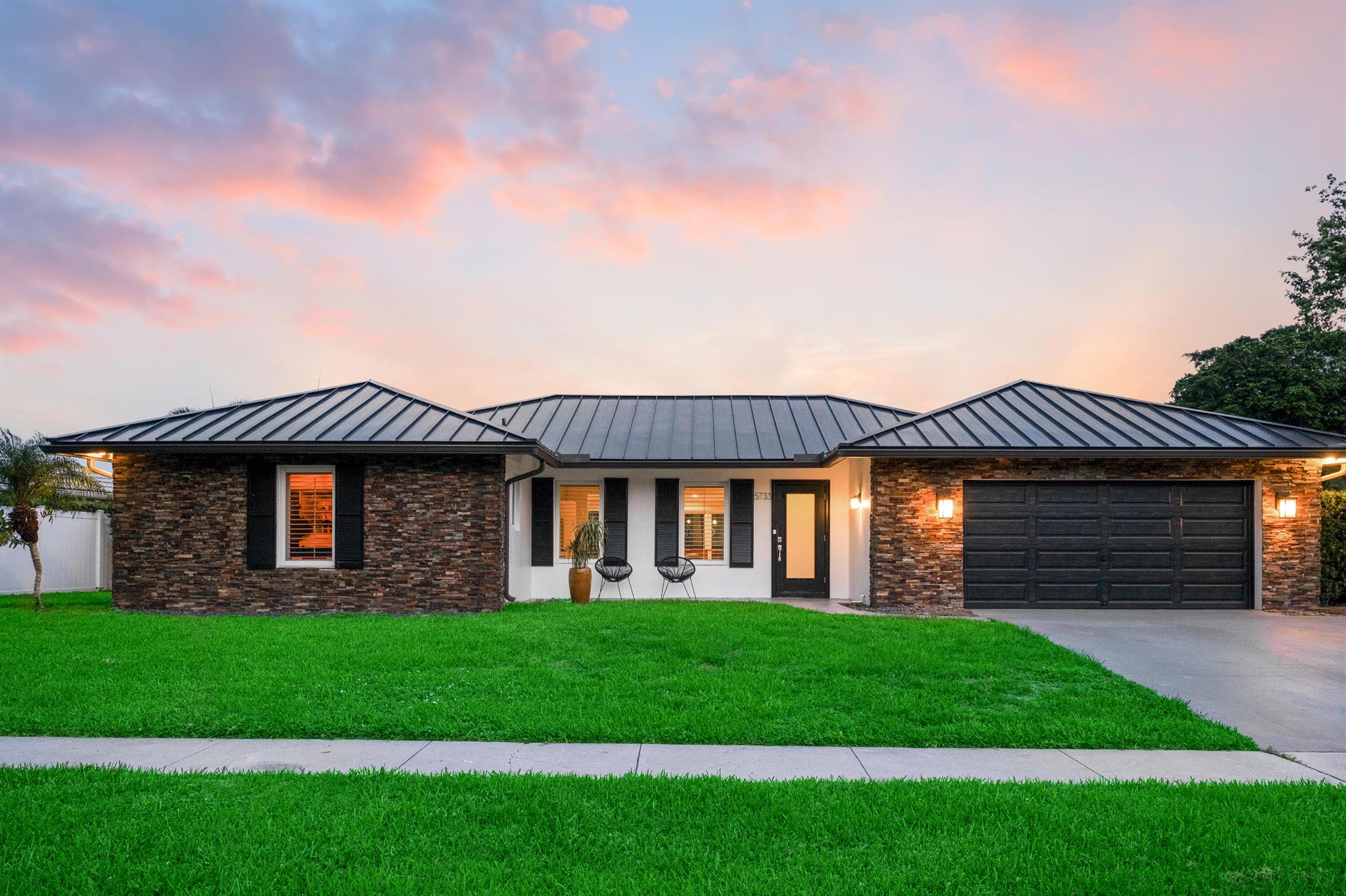 5733 Golfway Drive