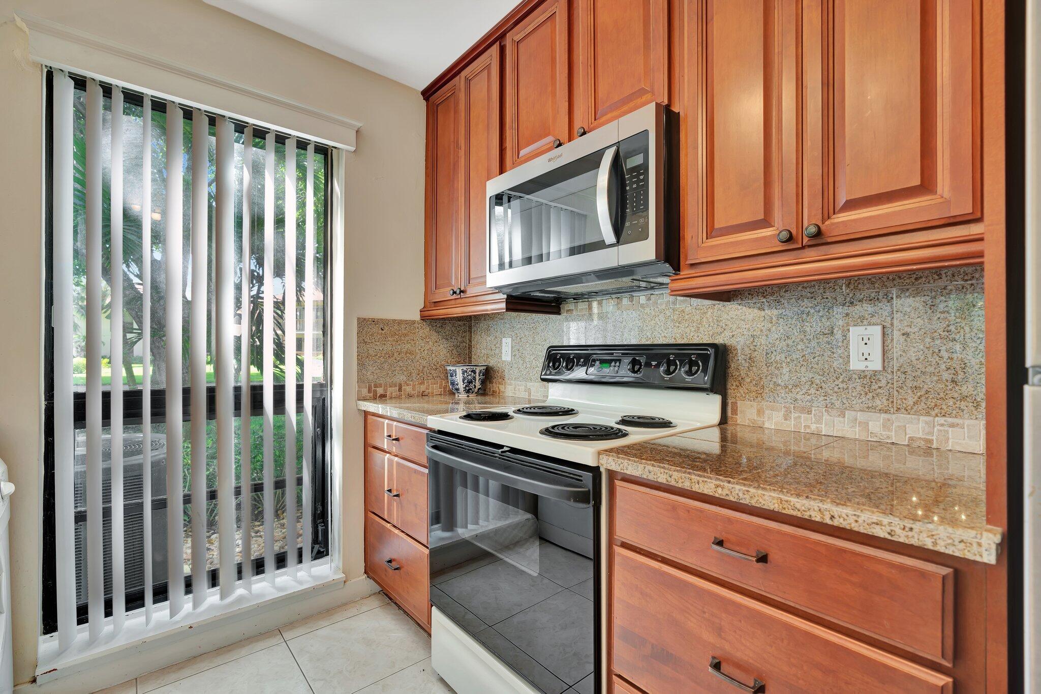 161 Brackenwood Road