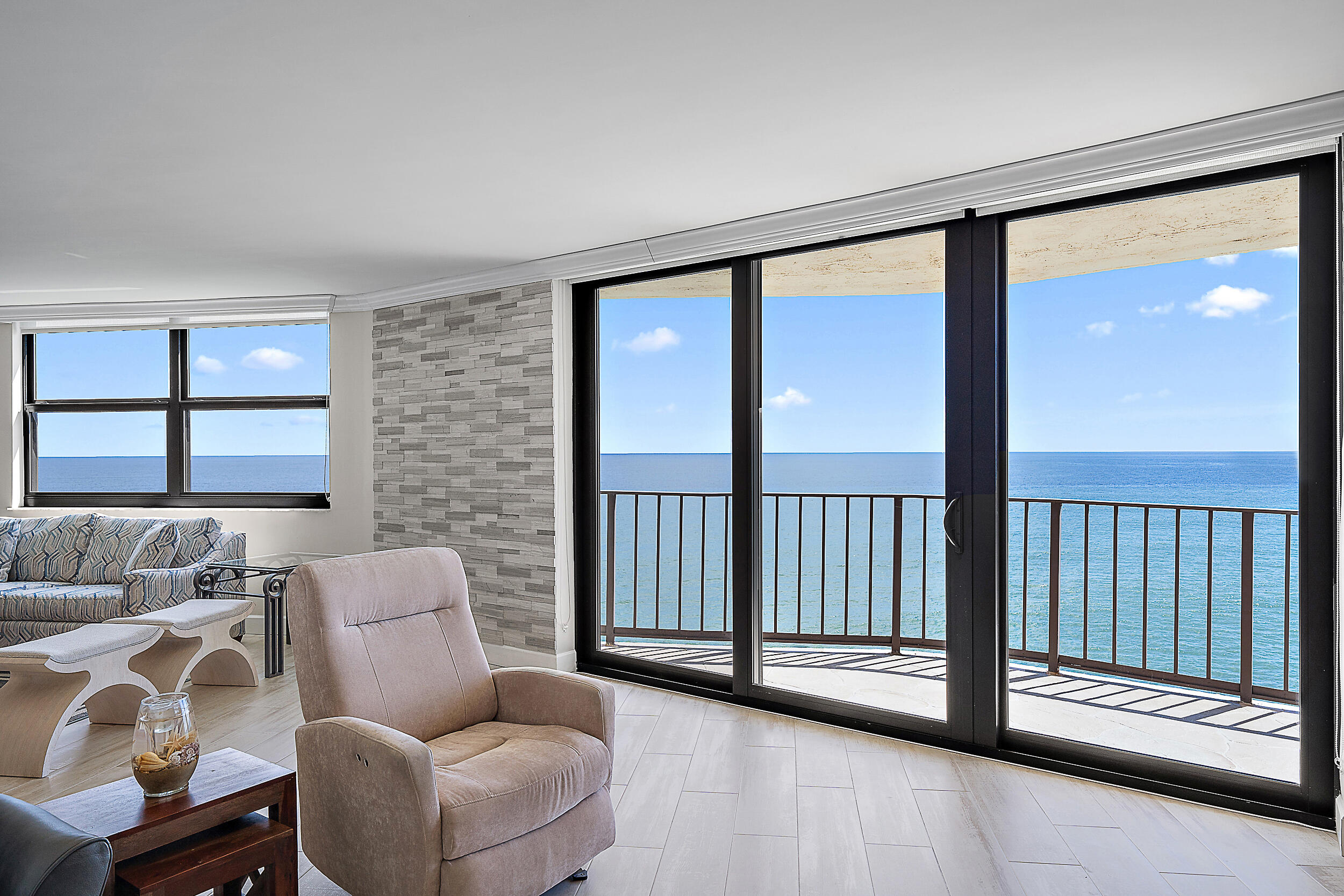 5420 N Ocean Drive 802