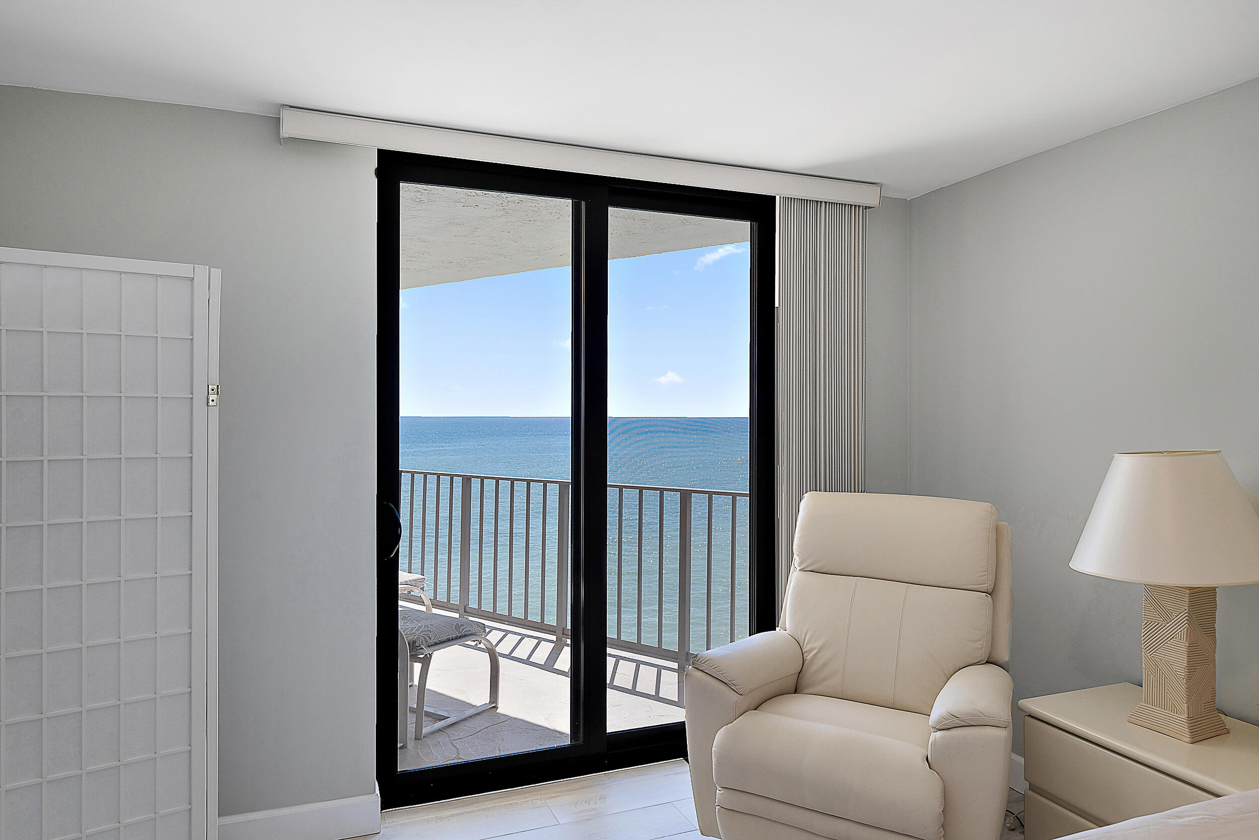 5420 N Ocean Drive 802