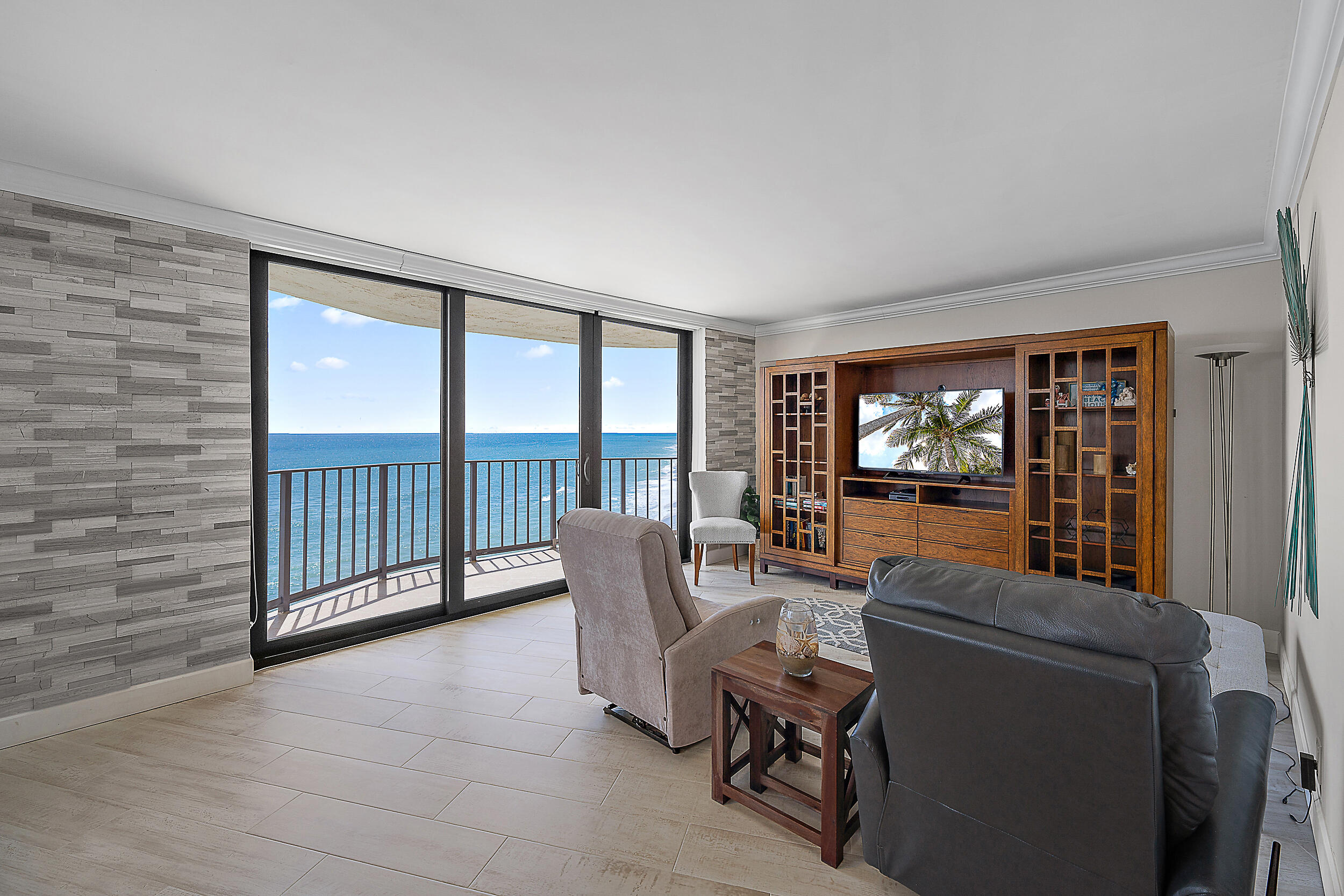 5420 N Ocean Drive 802