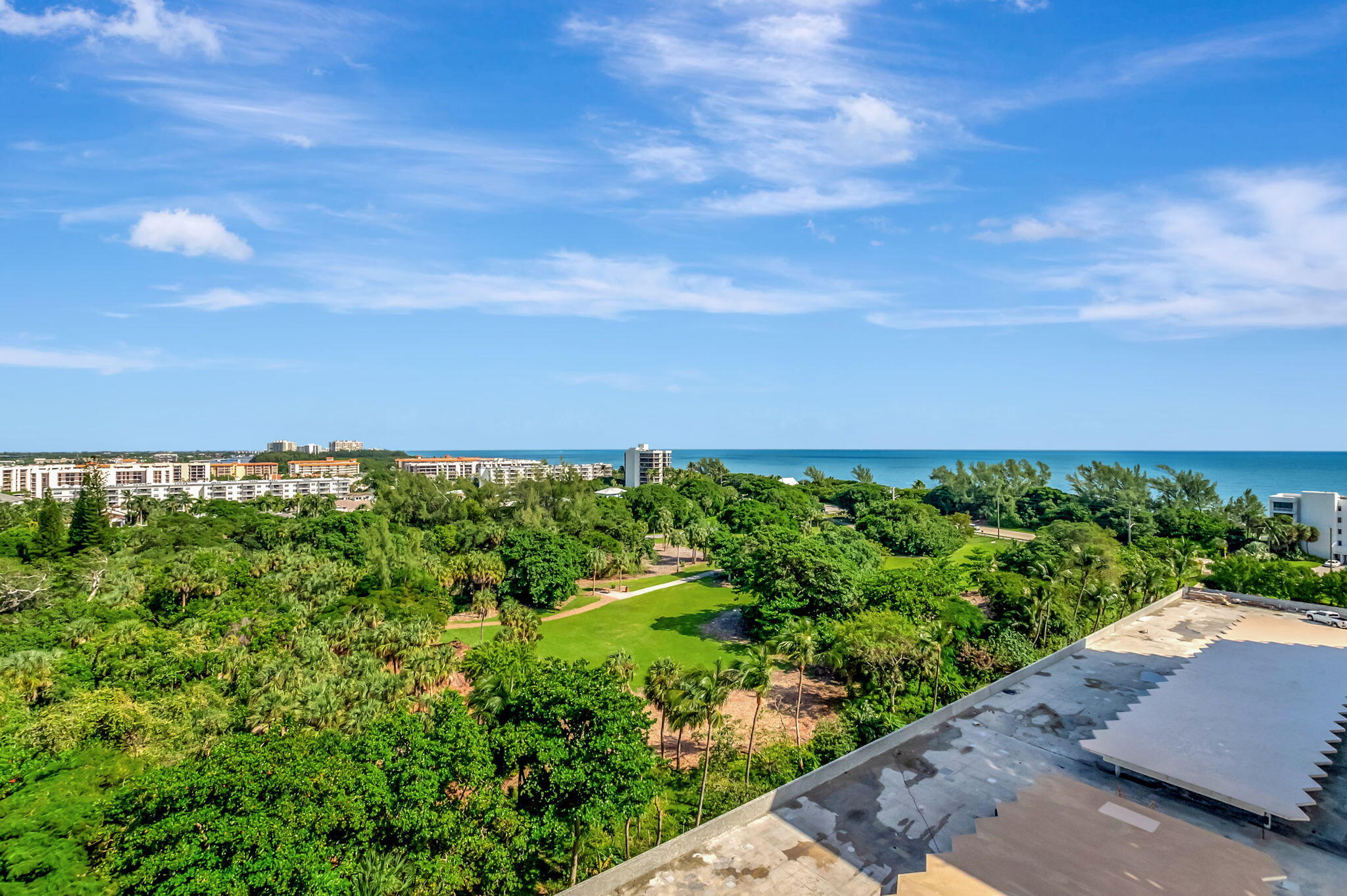 2121 N Ocean Boulevard 1204w