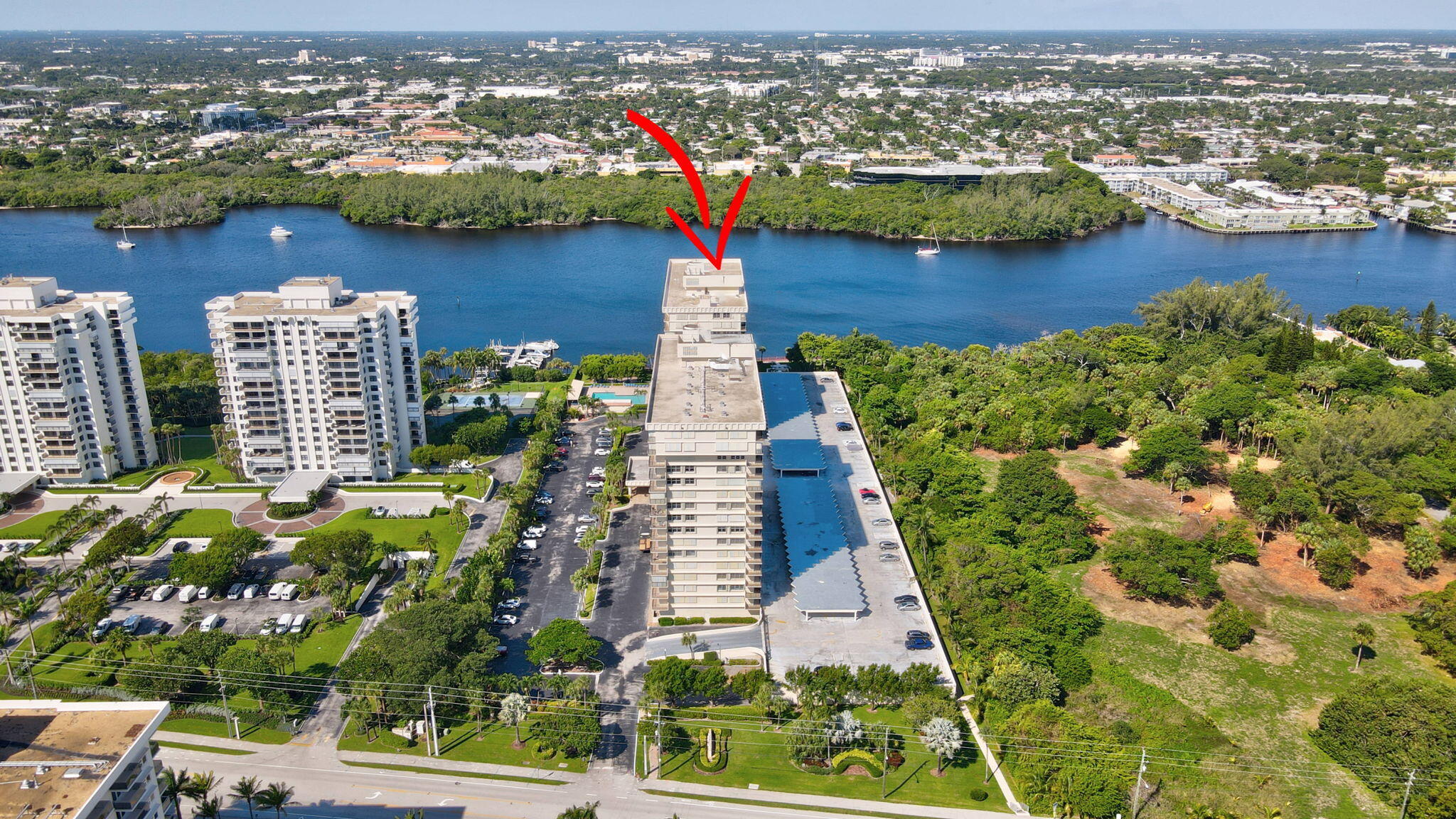 2121 N Ocean Boulevard 1204w