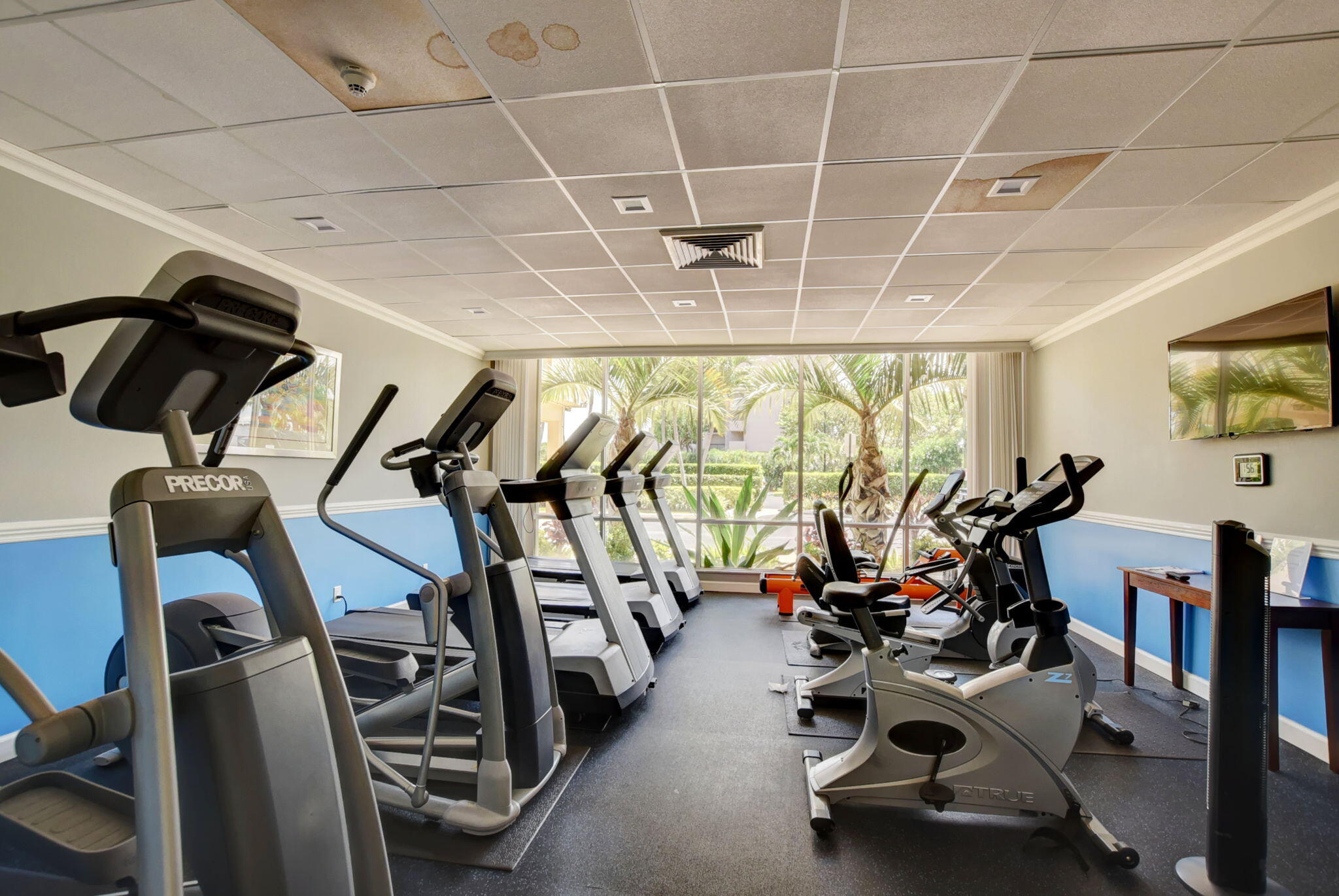 2121 N Ocean Boulevard 1204w