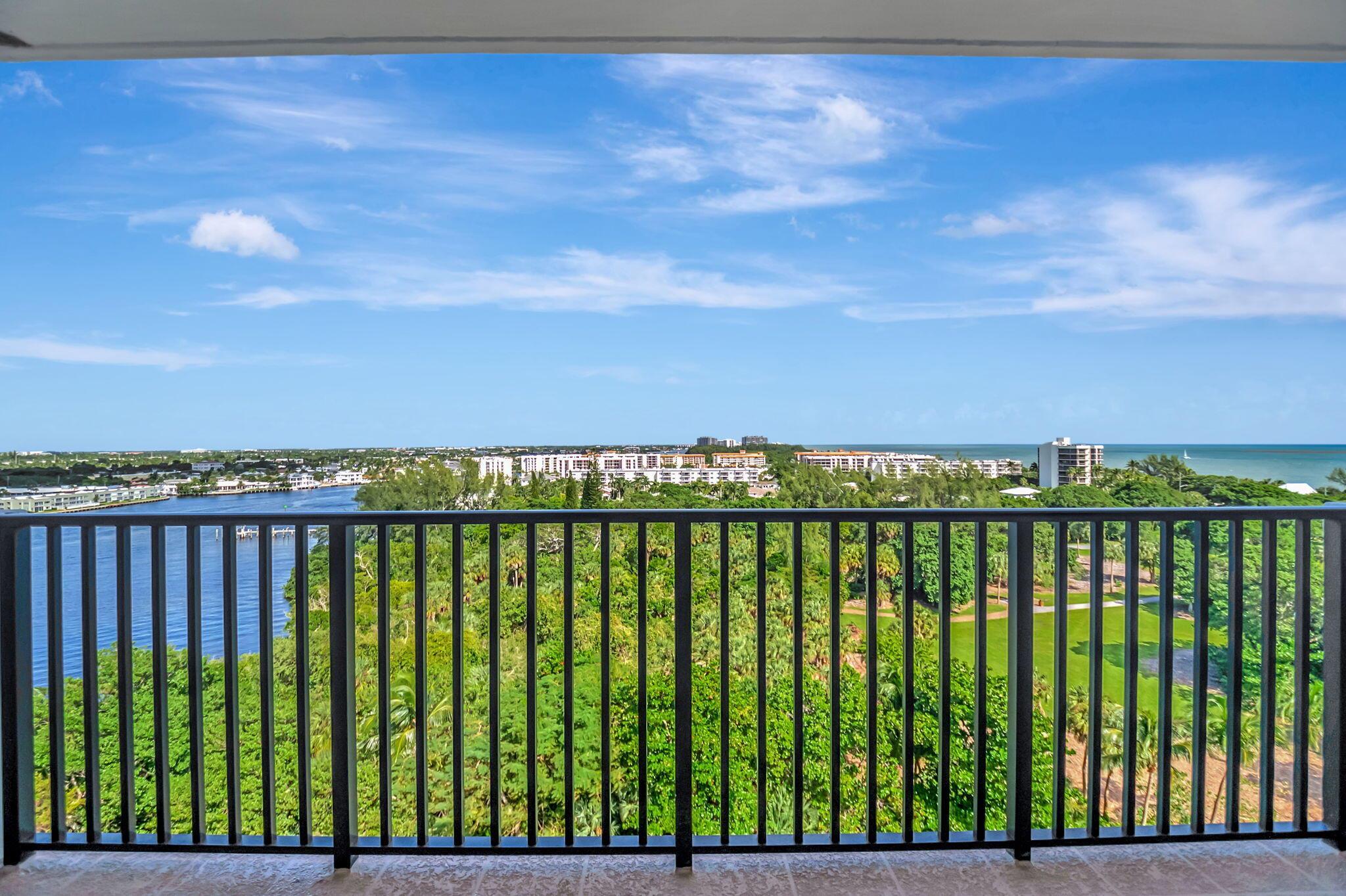 2121 N Ocean Boulevard 1204w