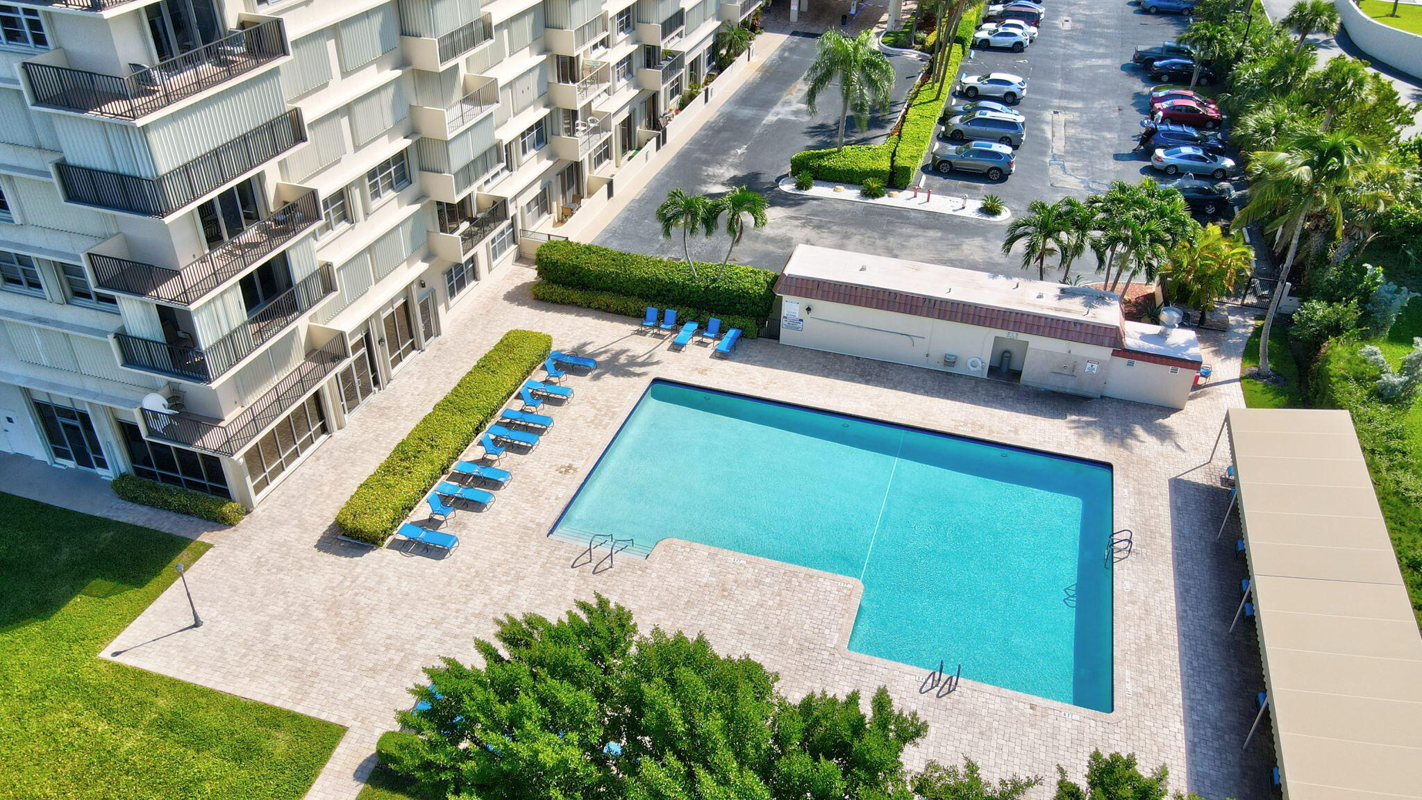 2121 N Ocean Boulevard 1204w