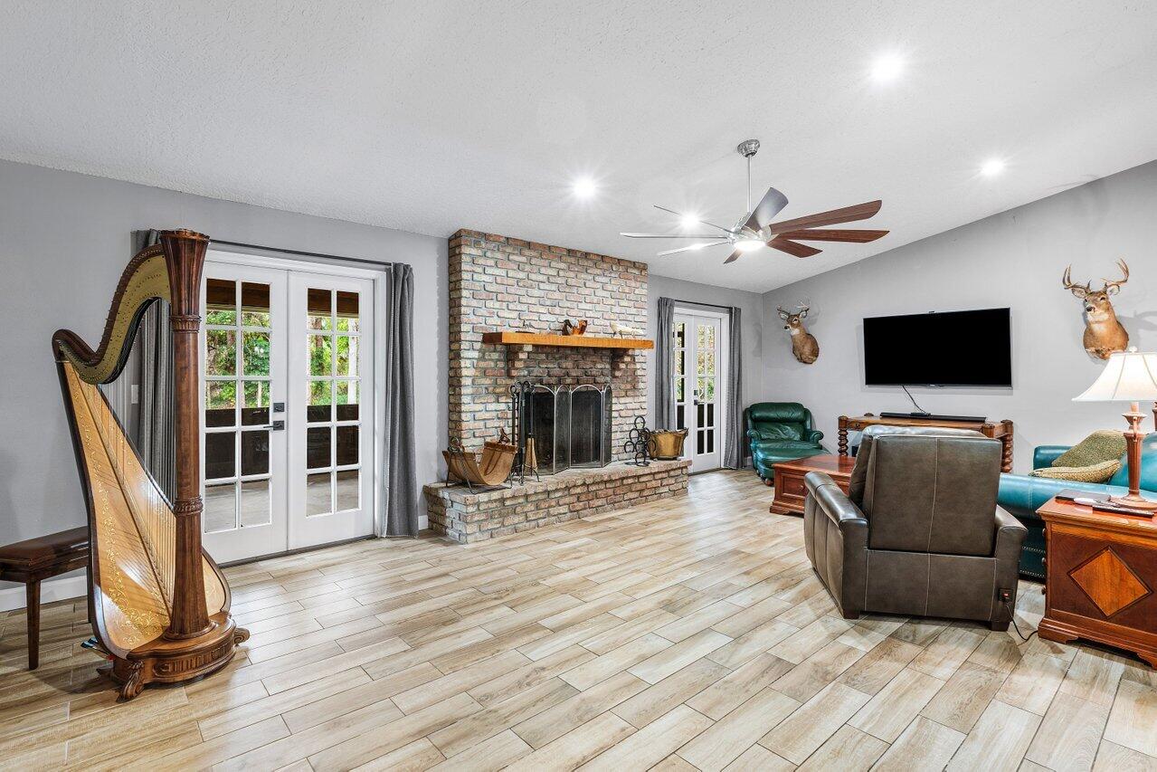 13089 Persimmon Boulevard