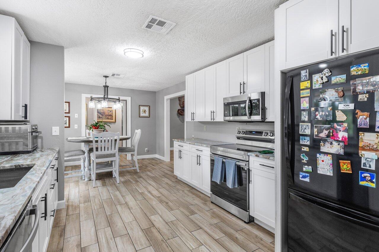 13089 Persimmon Boulevard