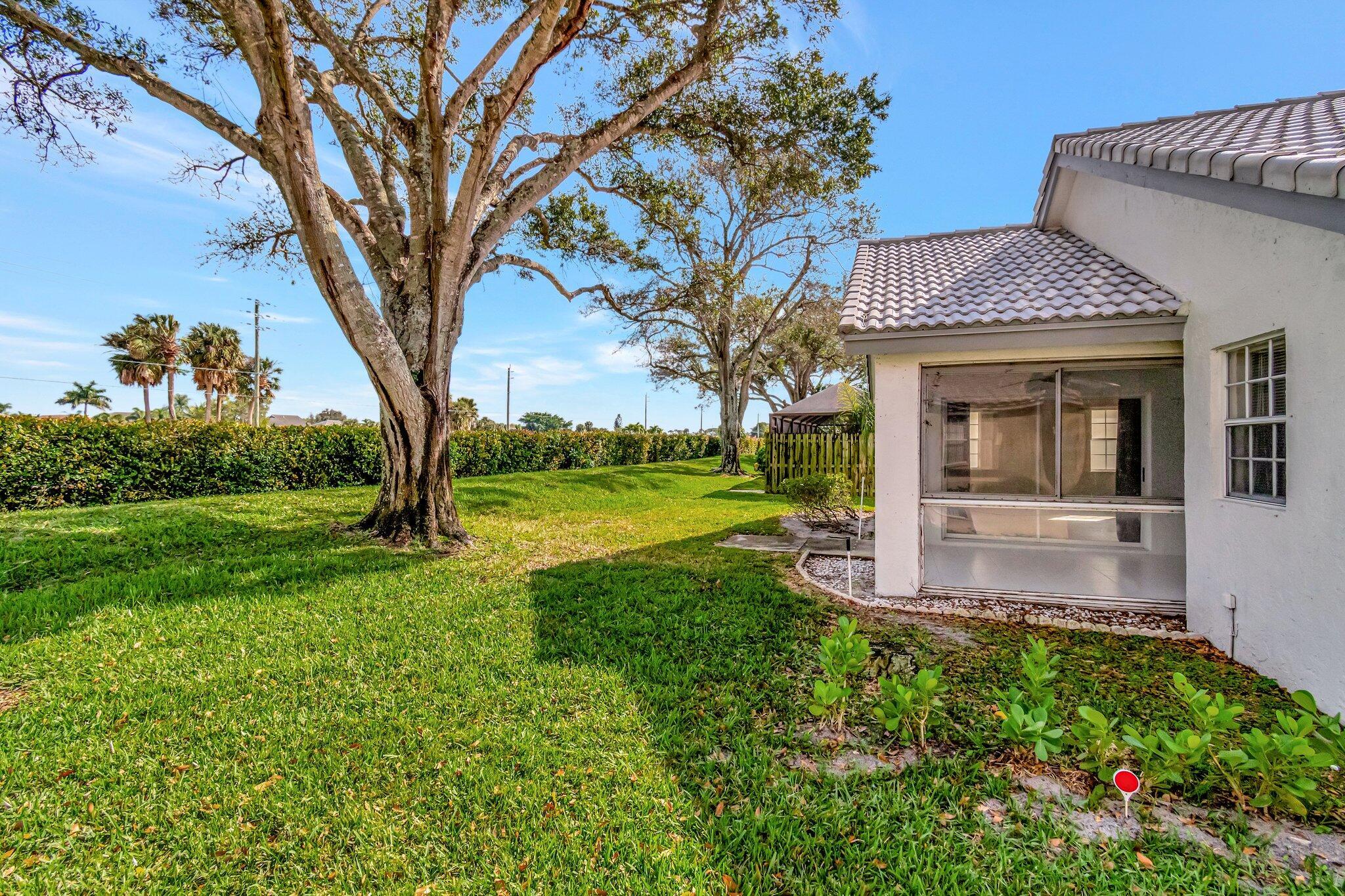 6109 Bay Isles Drive