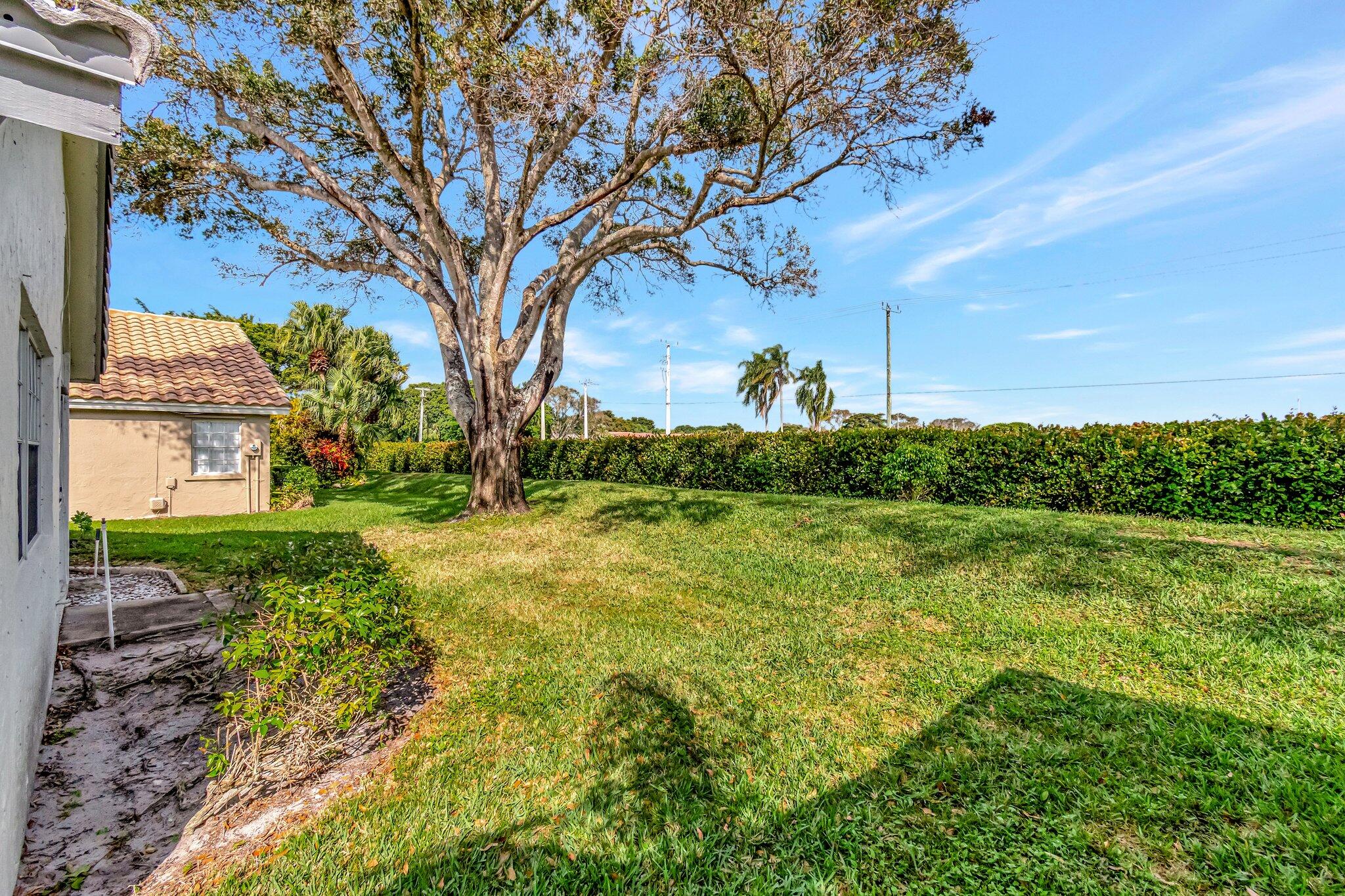 6109 Bay Isles Drive