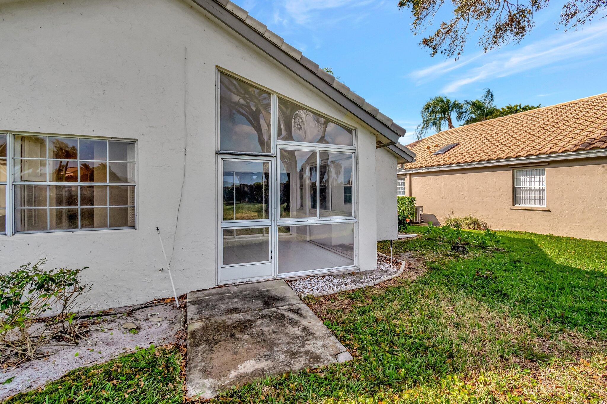 6109 Bay Isles Drive