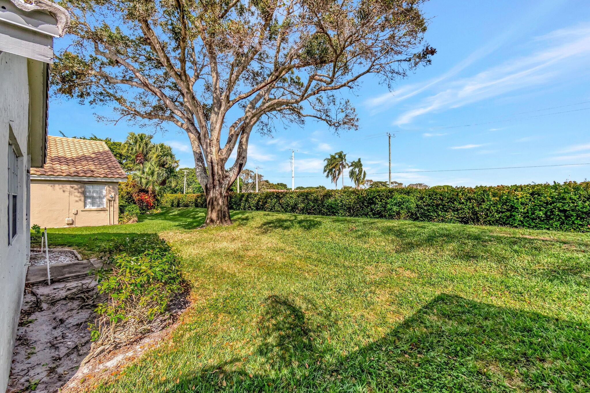 6109 Bay Isles Drive