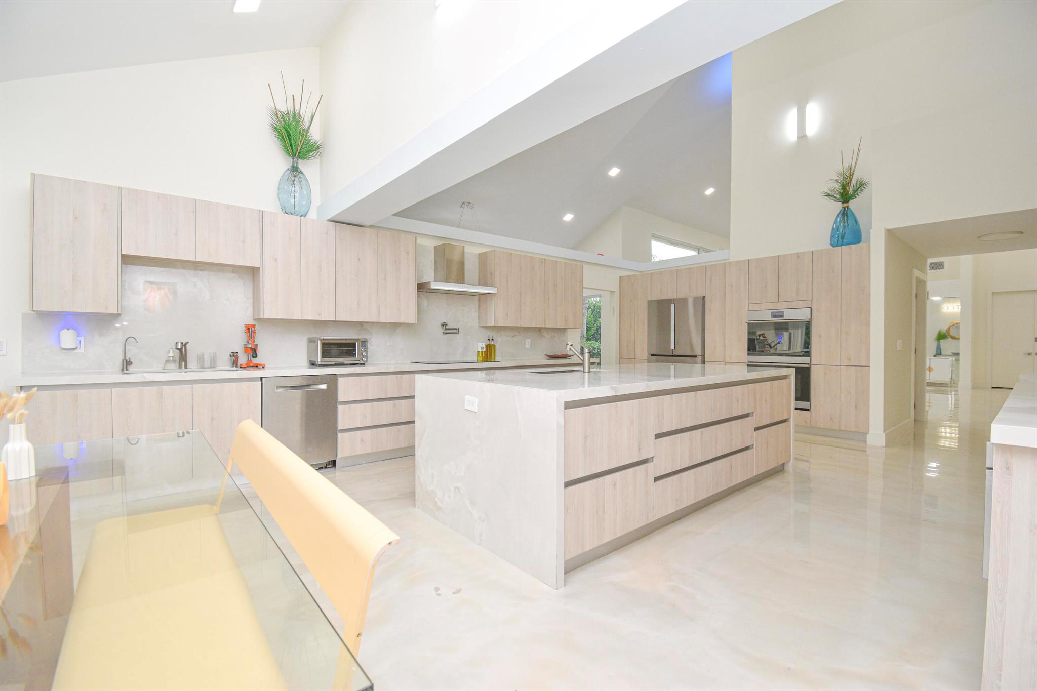 7351 Valencia Drive